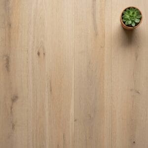 Cuddington Oak engineered oak flooring close-up texture - photorealistic room shot