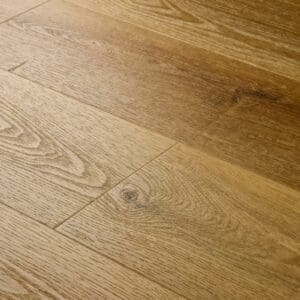 Elements Inspirations Natural Oak Plank EIP05 flooring close-up showing wood grain and plank detail