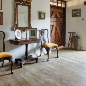 Primary sample of Harvey Maria English Oak Plank with vertical wood grain pattern