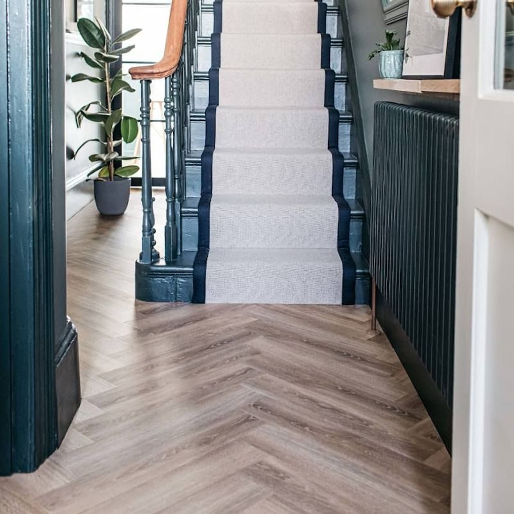 Primary sample image of Old Bramble wood effect flooring showing grain detail